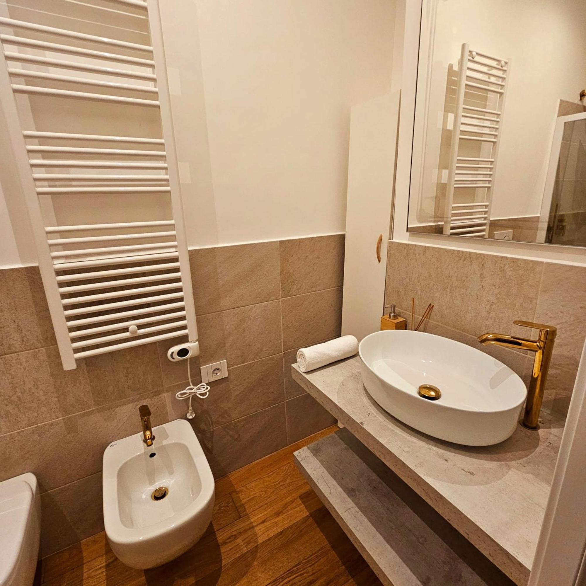 Cozy Apartment Between Sempione, City Life And Mico ! Milano Exterior foto